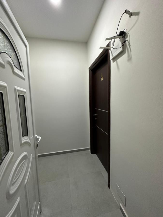 Fiore Rooms 2 卡萨米尔 外观 照片