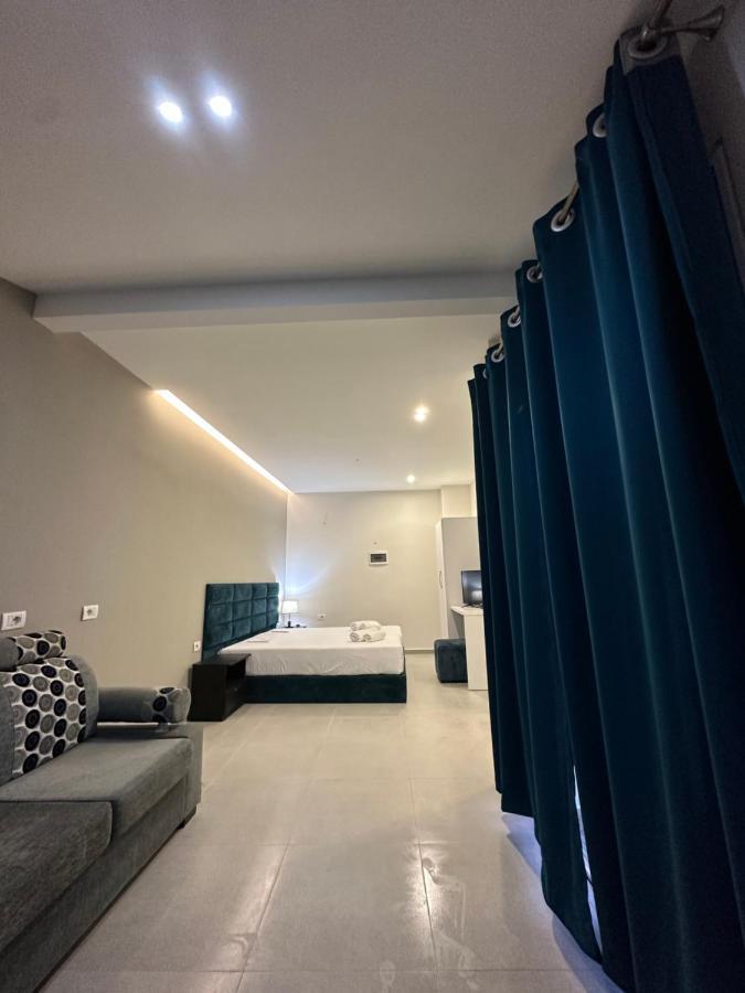 Fiore Rooms 2 卡萨米尔 外观 照片