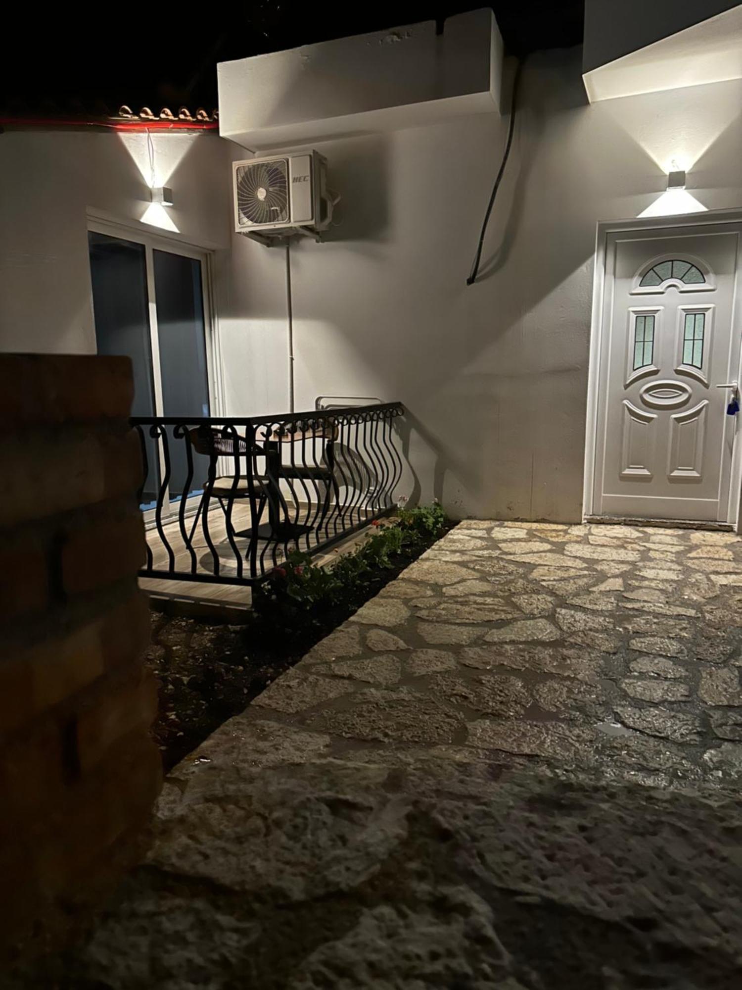 Fiore Rooms 2 卡萨米尔 外观 照片