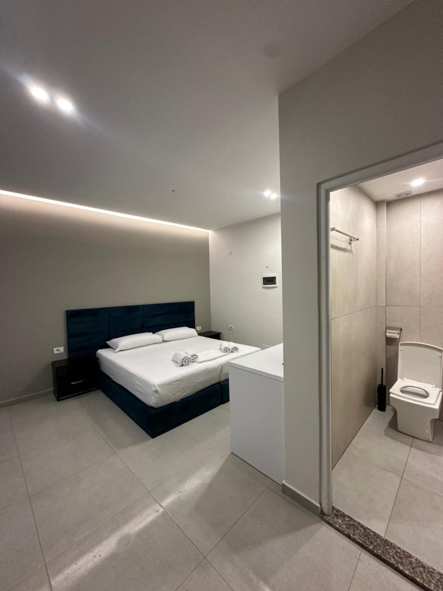Fiore Rooms 2 卡萨米尔 外观 照片
